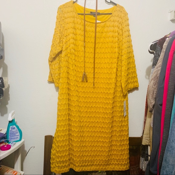 Beautiful Gold Sharagano  dress Size 16 - Picture 2 of 4